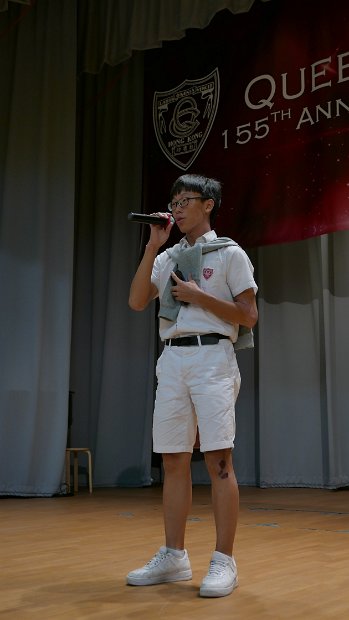 P1710778